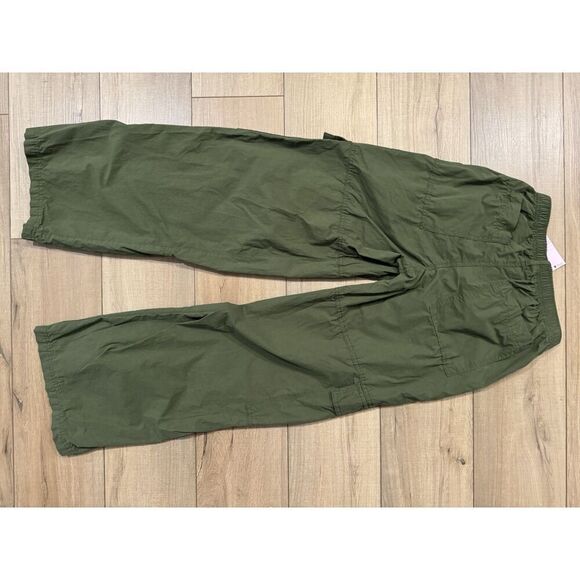 Women's Mid-Rise Wide Leg Cargo Pants - Wild Fable Green XXS NWT - Picture 3 of 3